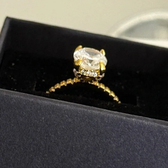 Gold and Silver Women's Gemstone Ring - Picture 3 of 3